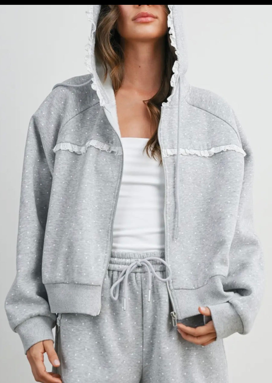 Model wearing Cloud Dot lace-trim zip-up jacket in heather grey